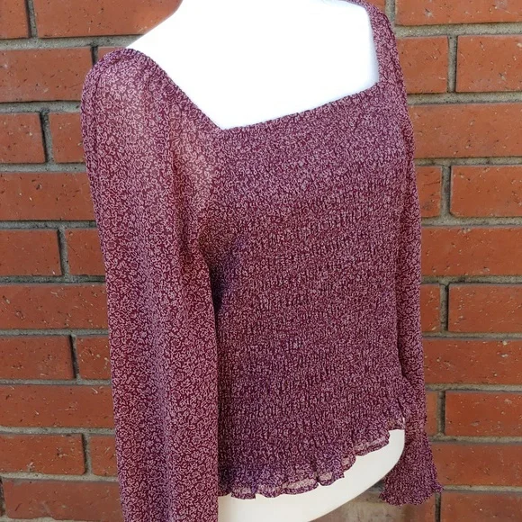 Madewell Smocked Women's Peasant Chiffon Top in Burgundy size Large - Picture 10 of 14